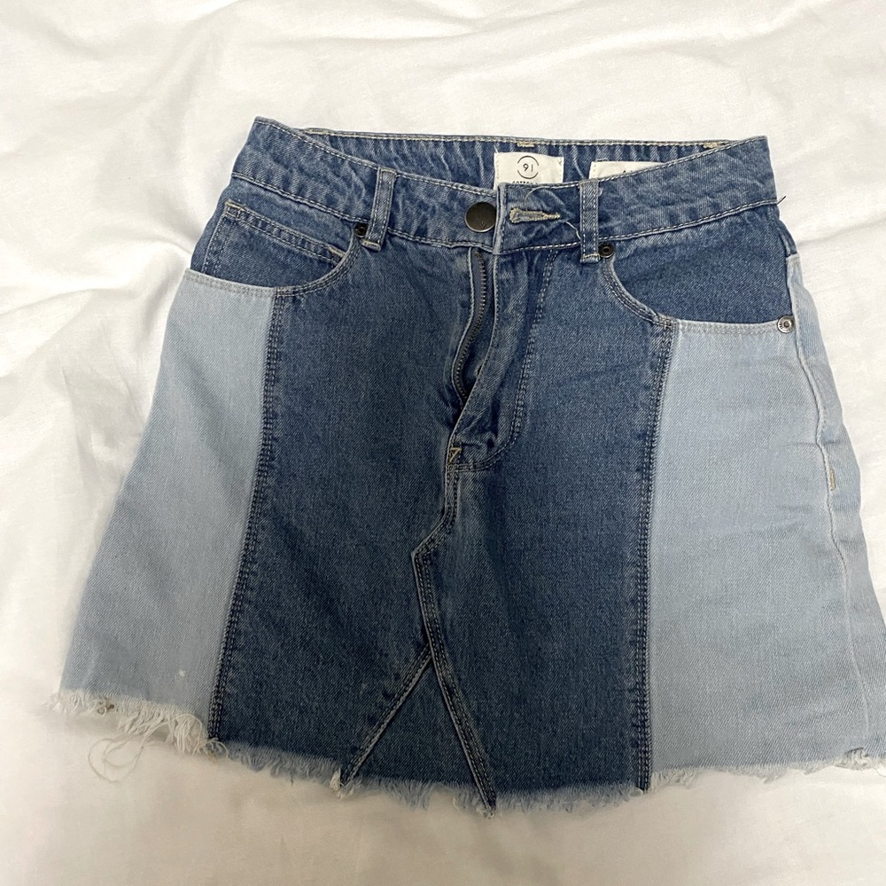 denim skirt